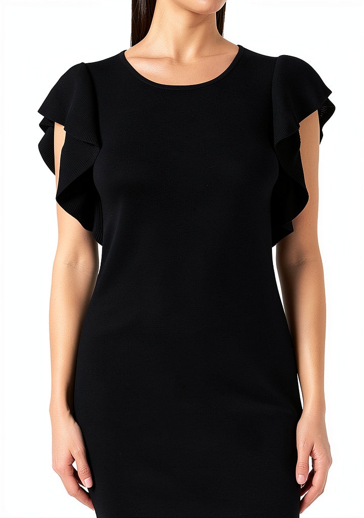 Dress Benetton nero indossato in un ambiente casual