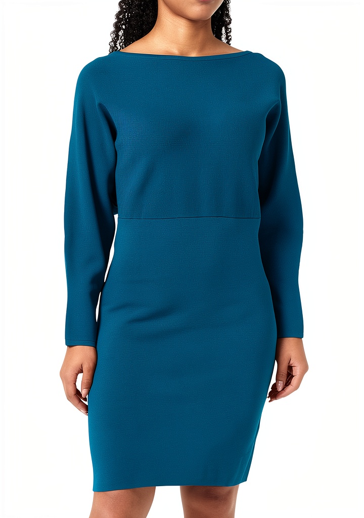 'Vestito SISLEY Donna indossato in un ambiente casual'