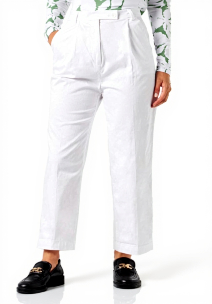 'Pantaloni Sisley Donna in cotone ed elastan su sfondo neutro'